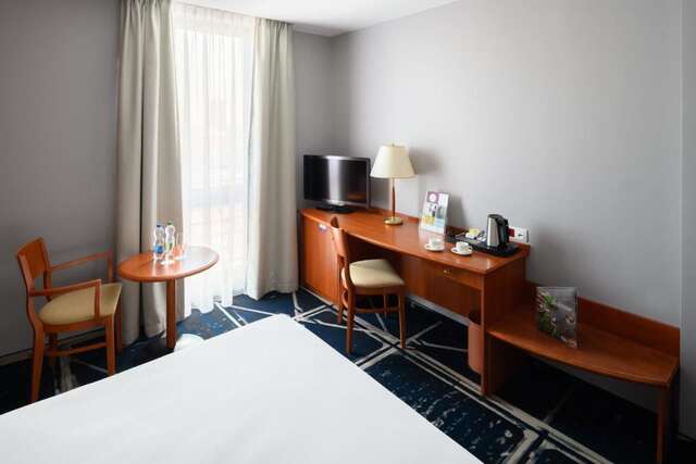 Отель Hotel Mercure Poznań Centrum Познань-18